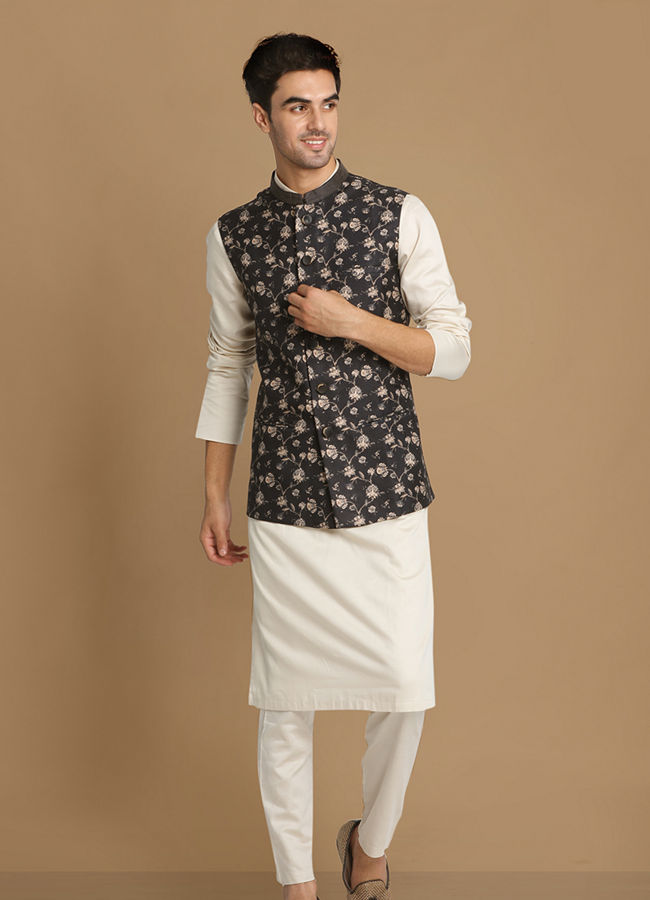 White kurta store pajama sadri